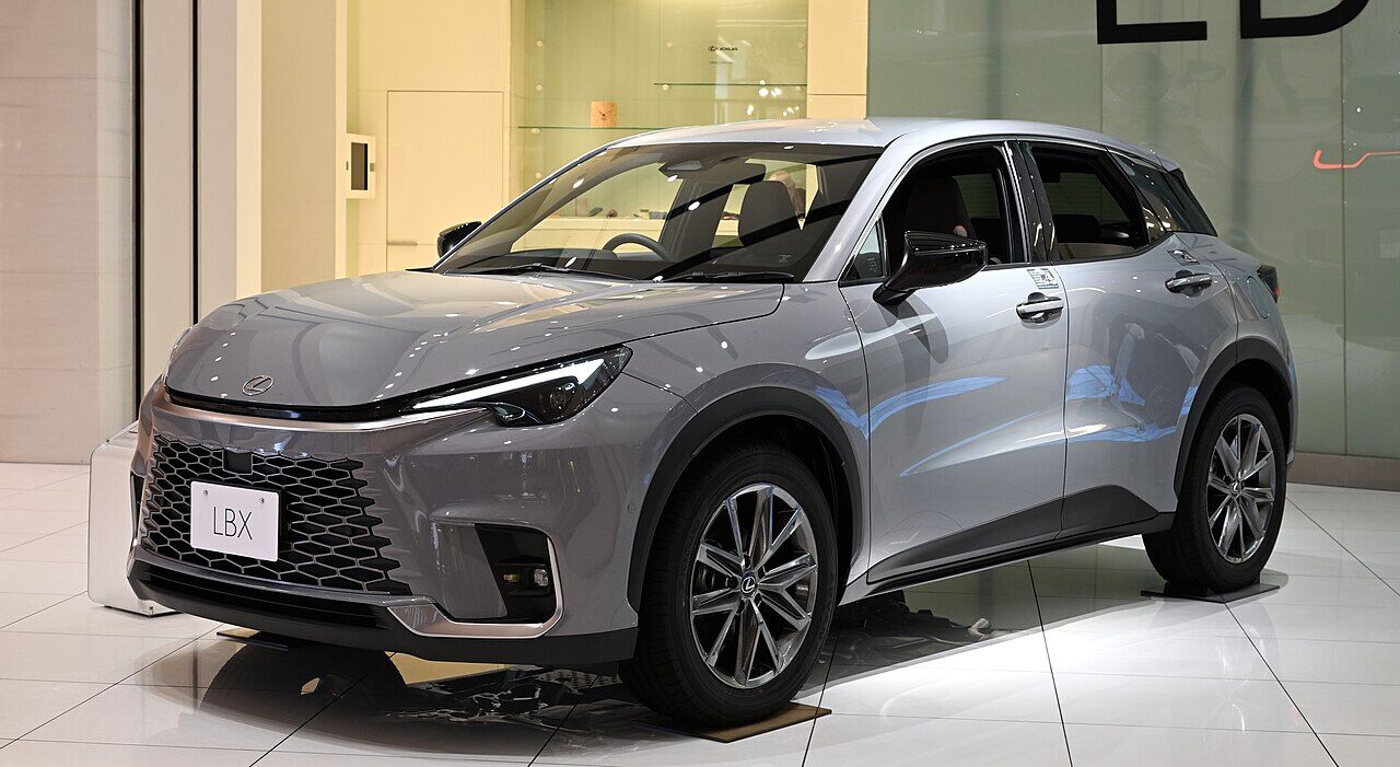 Lexus LBX, exterieur