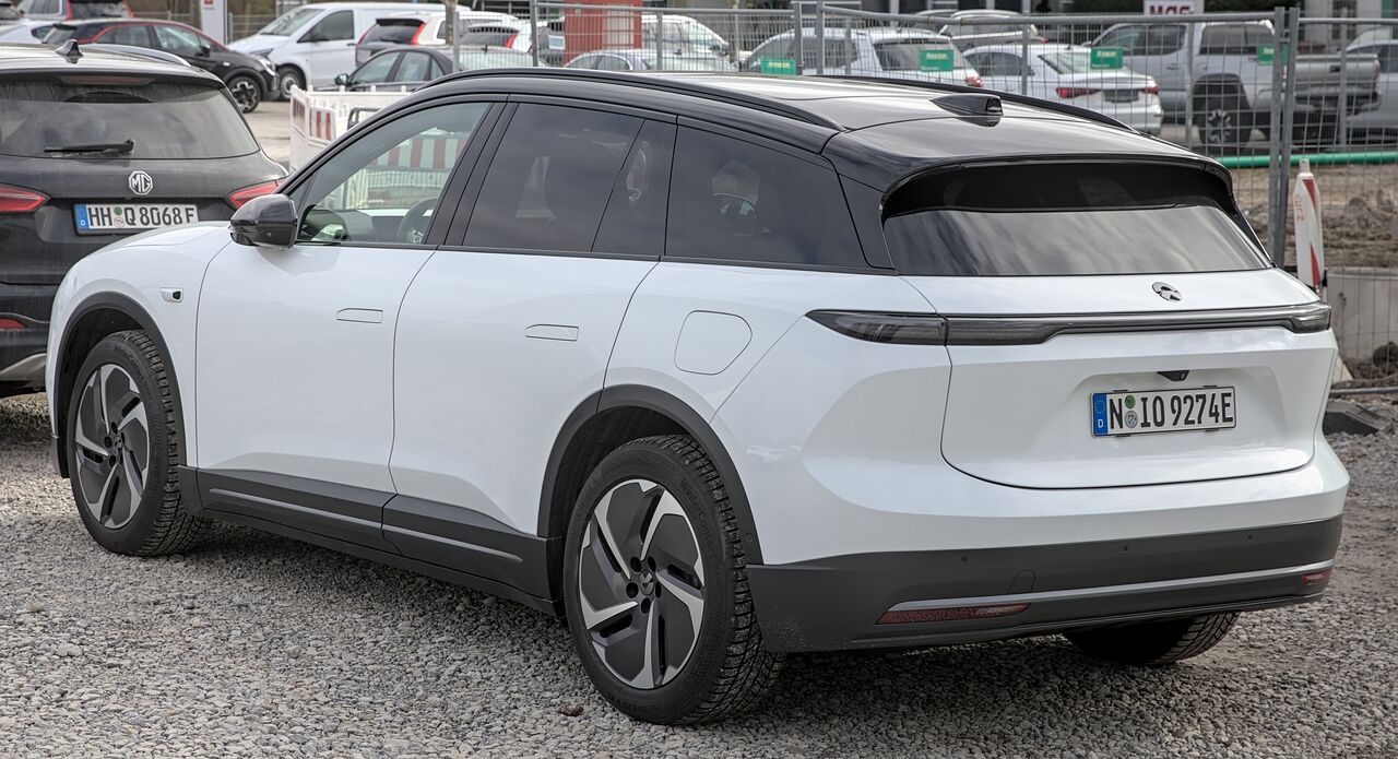 NIO EL6, exterieur