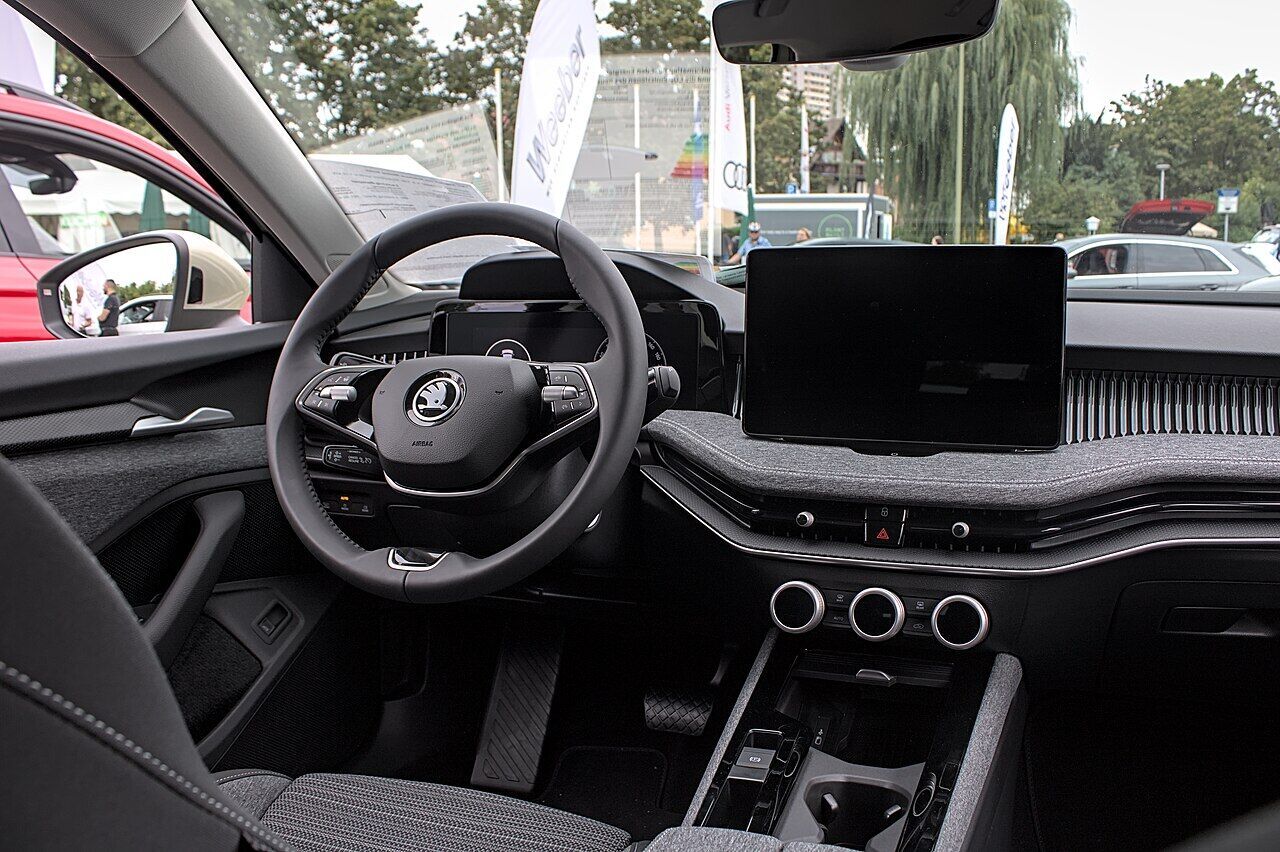 Skoda Superb IV Combi (2024), exterieur