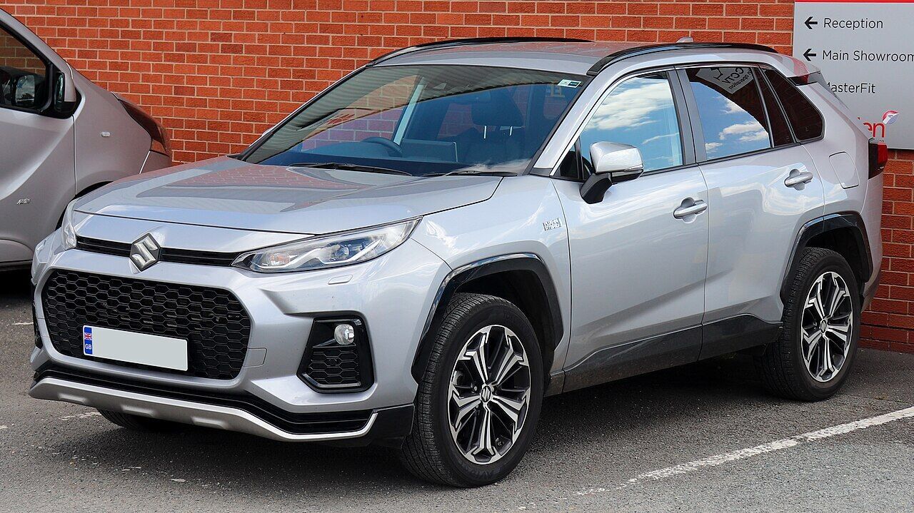 Suzuki Across, exterieur